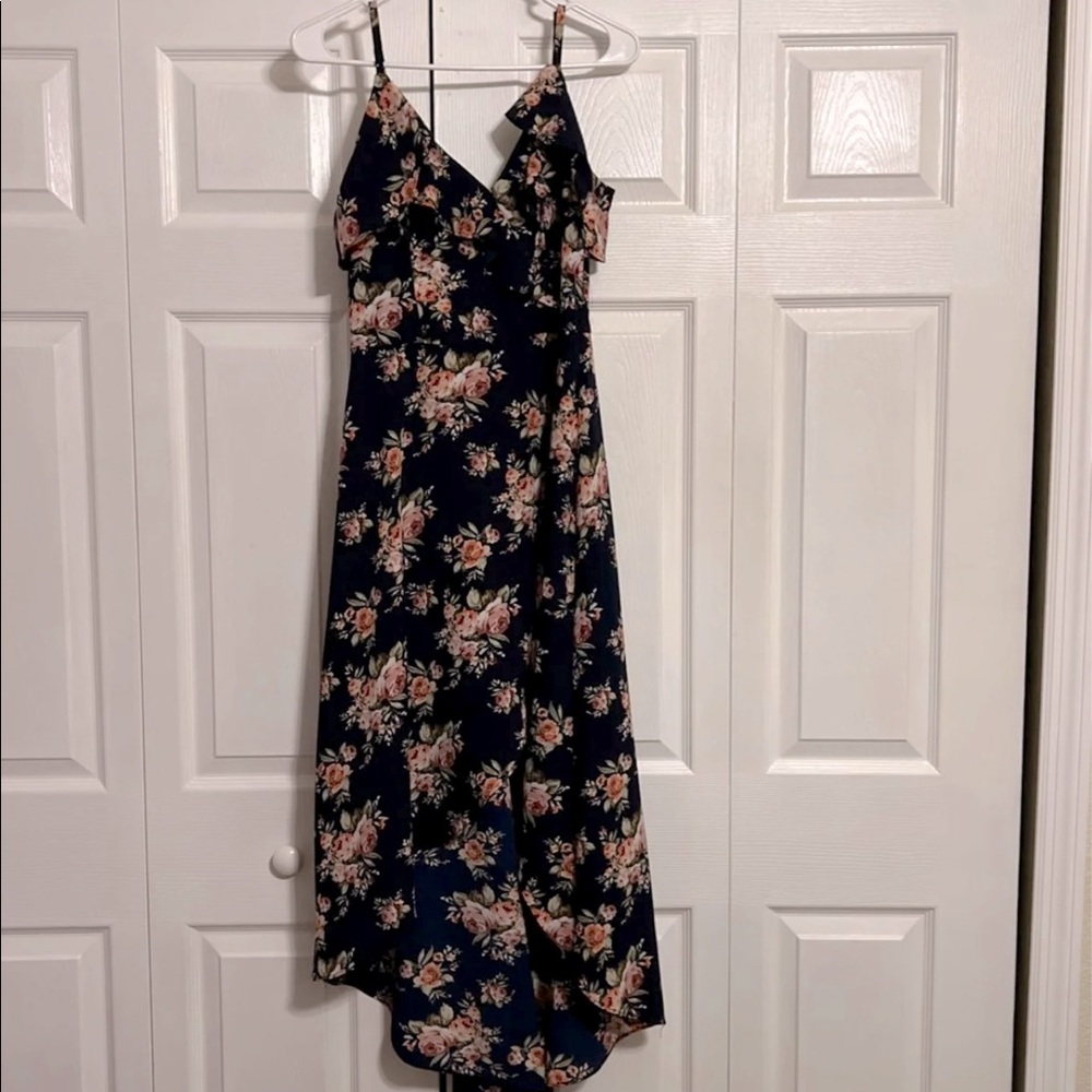 Romper/ Dress . Size 7 juniors . Perfect for a beach getaway or date night
